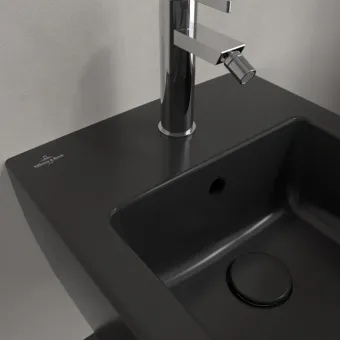 Villeroy & Boch Memento 2.0 Биде, настенный, 375 x 560 mm, Pure Black CeramicPlus 443300R7